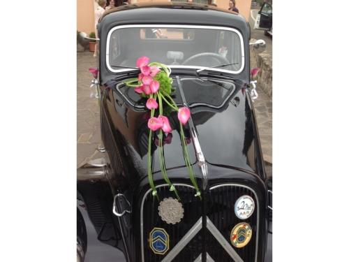 Arrangement floral voiture